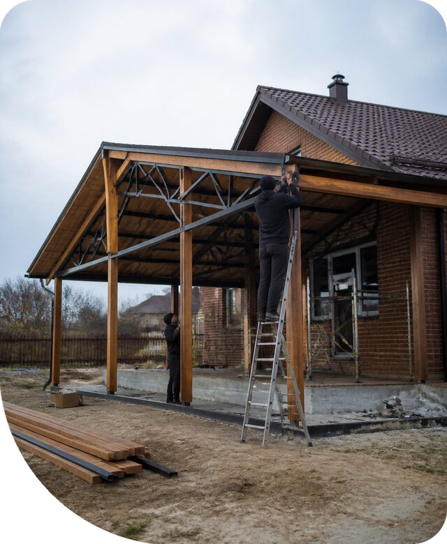 Пристройка навеса к дому и участку в Якутске под ключ
